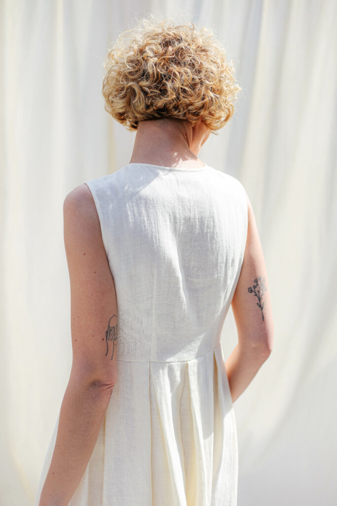 Sleeveless pleated skirt linen dress JUNE - Image 2