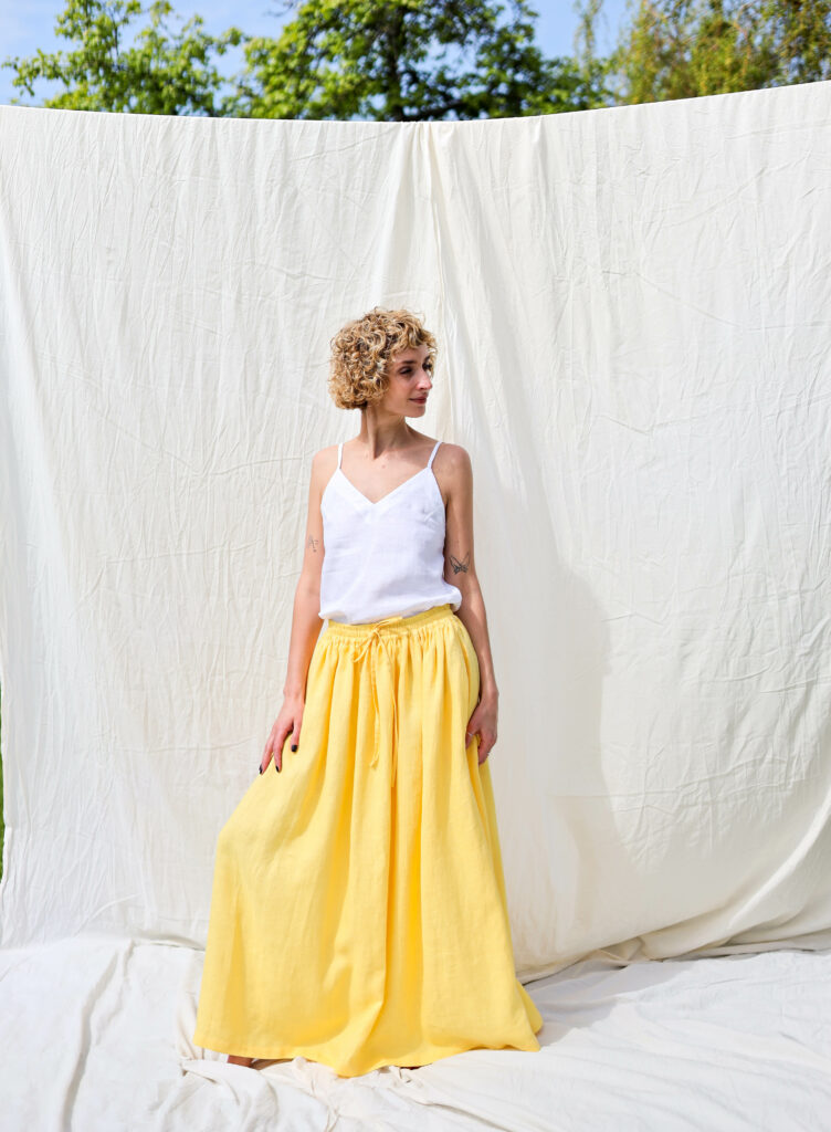 Linen Maxi ruffled A-line skirt