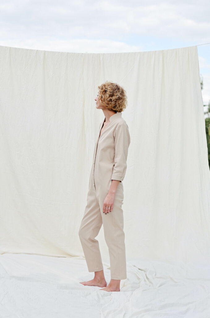 Relaxed fit denim jumpsuit in beige - Image 3