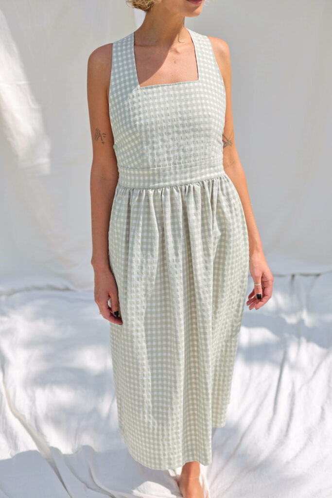 Gingham cotton apron dress - Image 2