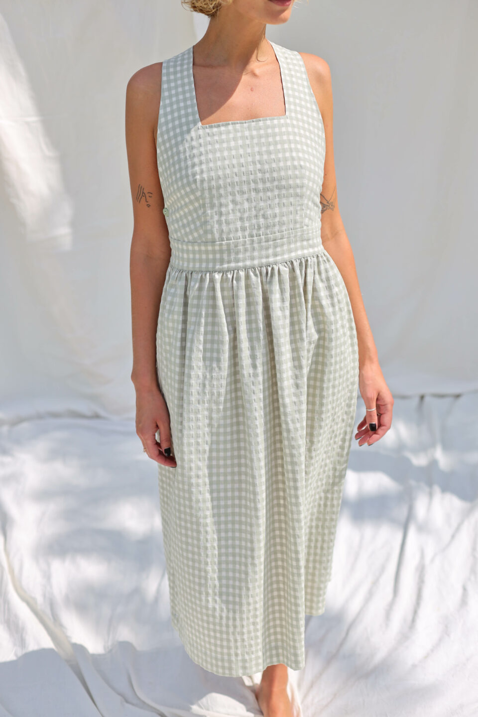 Gingham cotton apron dress - Image 2