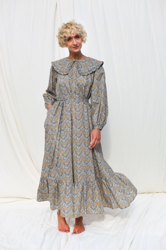 PURITAN COLLAR FLORAL MAXI DRESS AUBREY