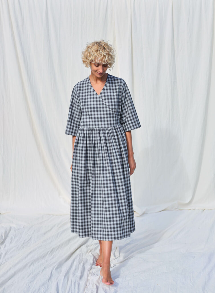 Loose checks wrap dress NANA - Image 1