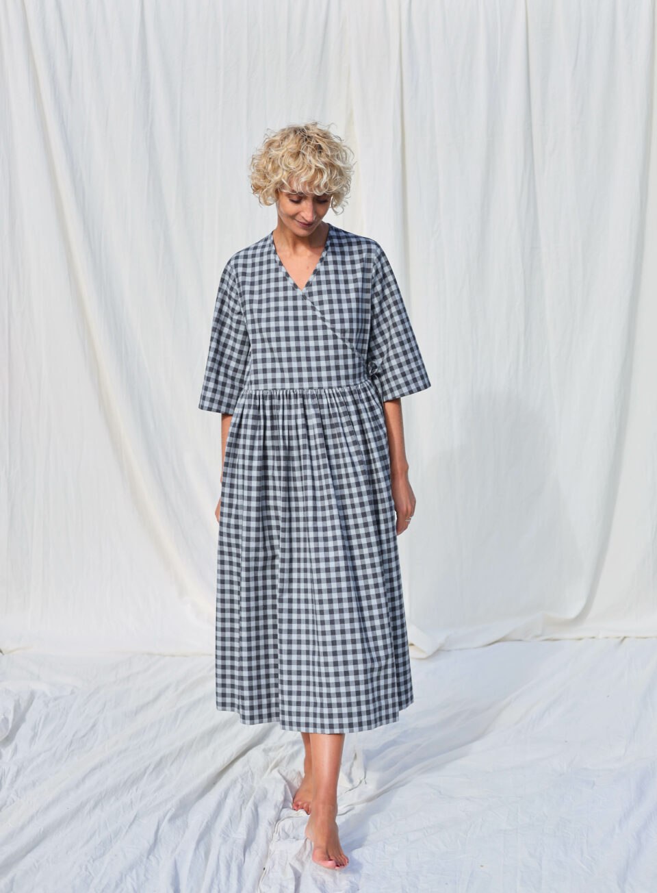 Loose checks wrap dress NANA - Image 1