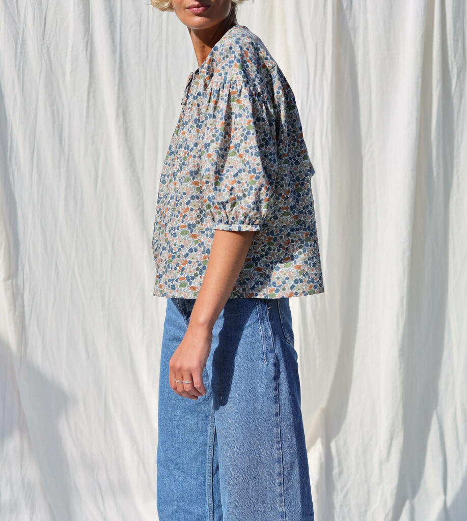 Button through floral blouse LIU - Image 2