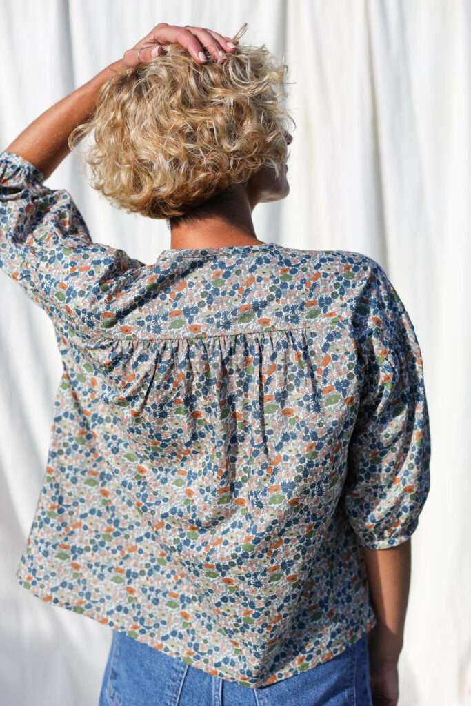 Button through floral blouse LIU - Image 5