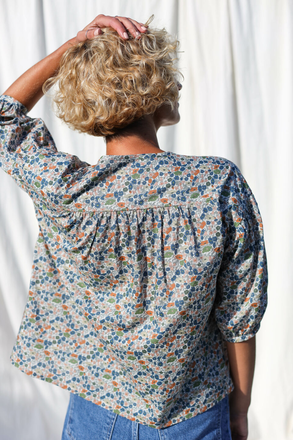 Button through floral blouse LIU - Image 5