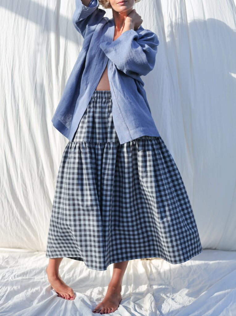 Checkered organic cotton tiered skirt with elasticated waist - Image 1