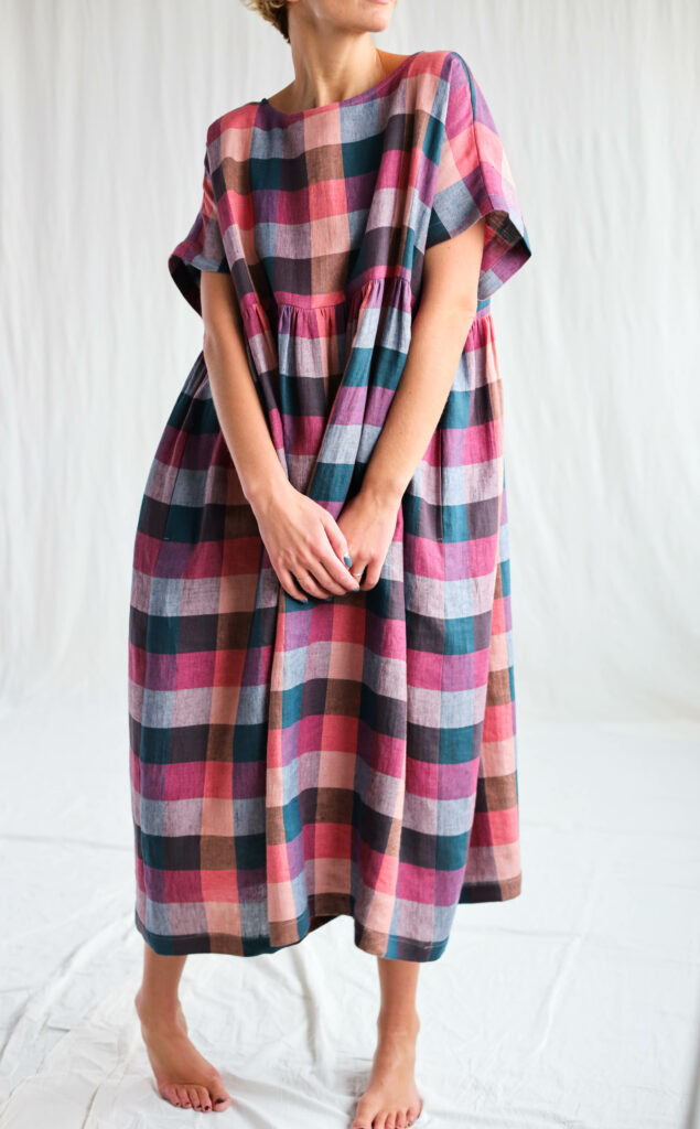Oversize linen dress in checks | Dress | Multicolored Checks | Sustainable clothing | OffOn clothing