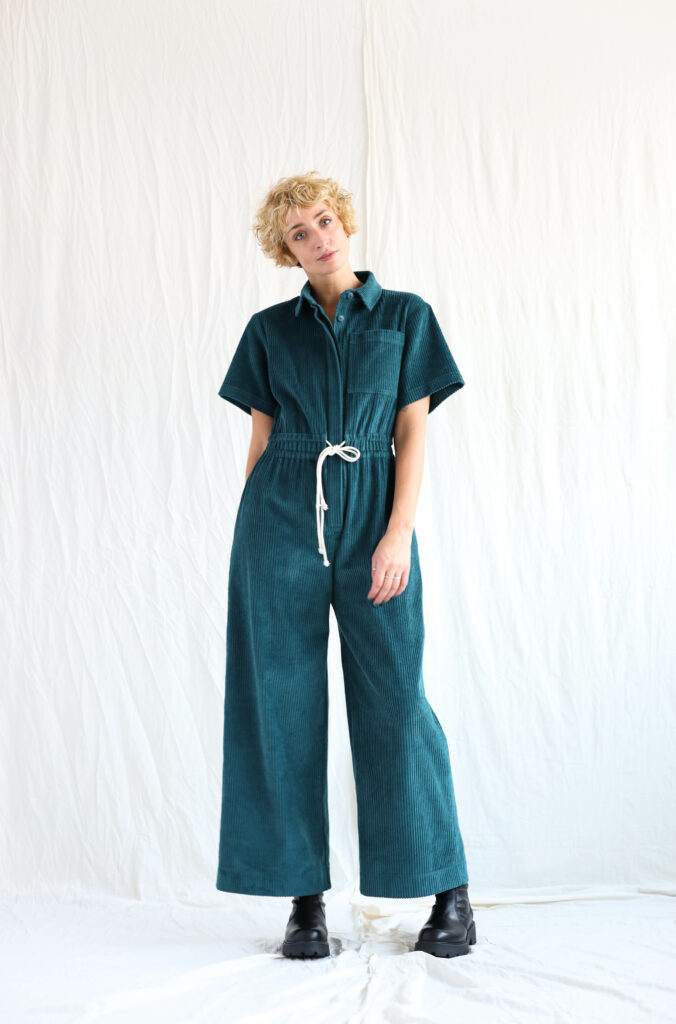 Short sleeve loose fit 6 wale cord jumpsuit LENNY - Image 3