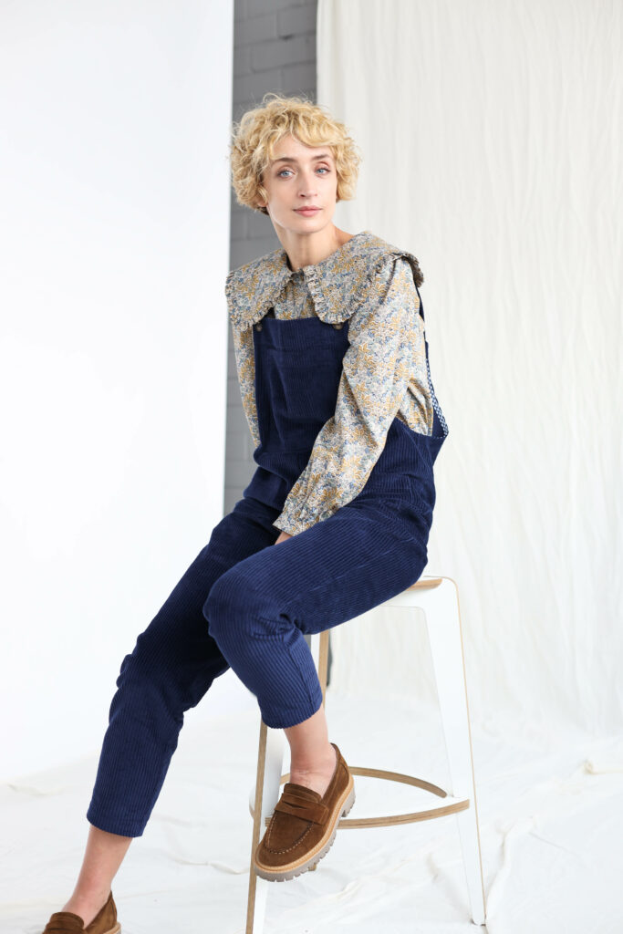 Navy blue cord dungaree DOROTHY - Image 4