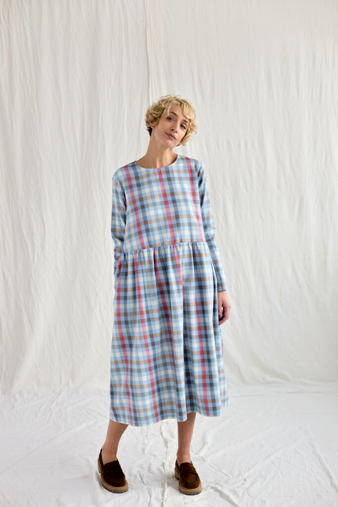 Checkered loose fit smock dress| Dress | Sustainable clothing | OffOn clothing