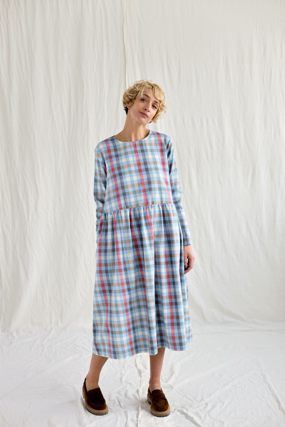 Checkered loose fit smock dress| Dress | Sustainable clothing | OffOn clothing