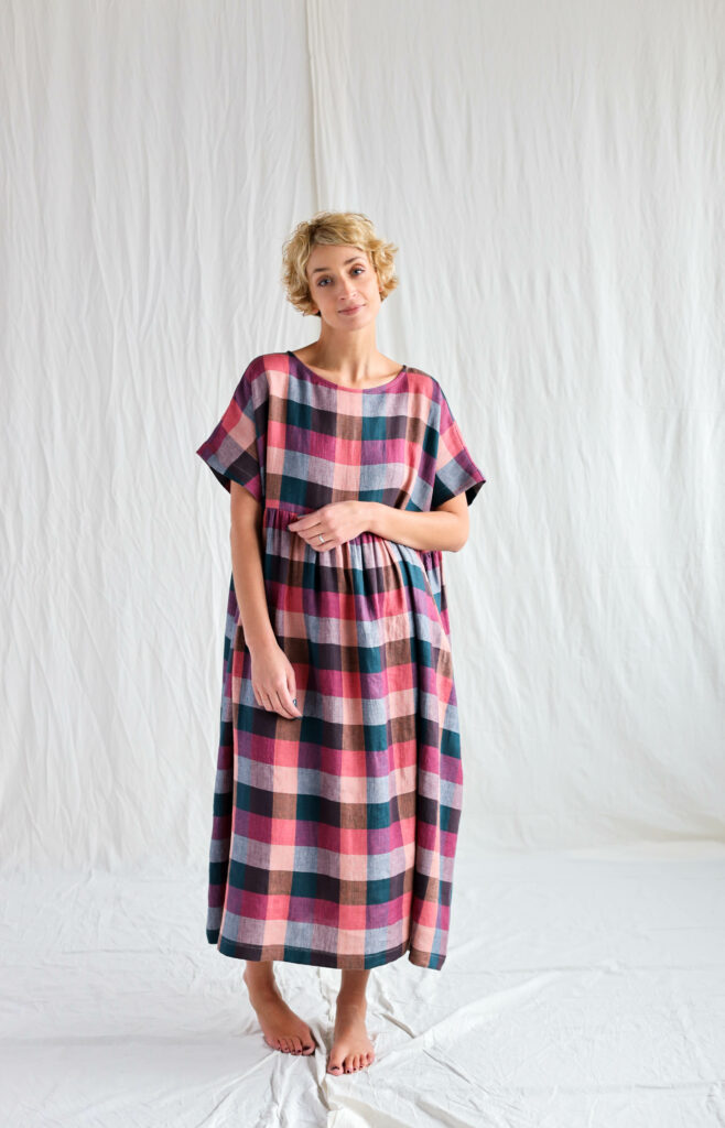 Oversize linen dress in checks SILVINA - Image 1