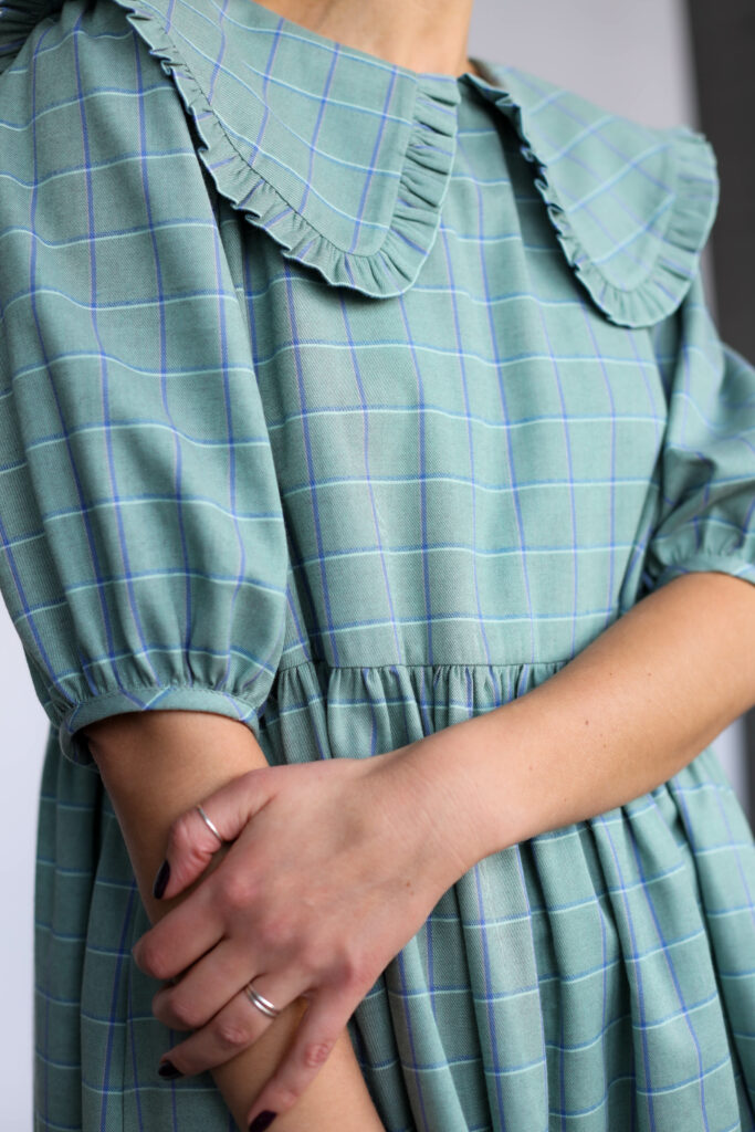Puritan collar loose fit plaid cotton dress SERENA - Image 5