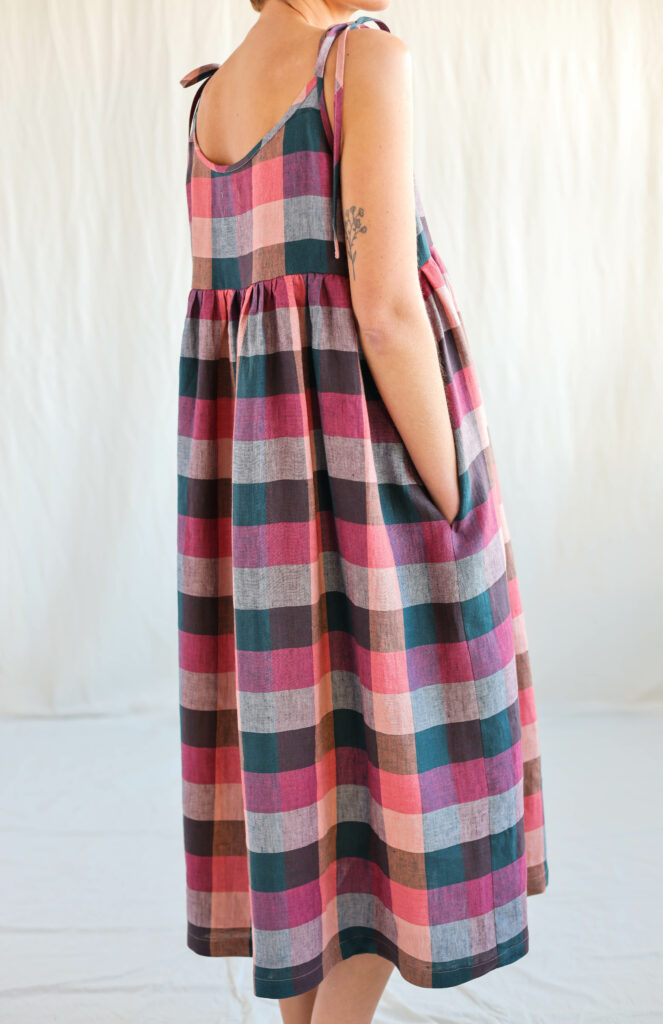 Loose tie strap linen sundress in checks - Image 1