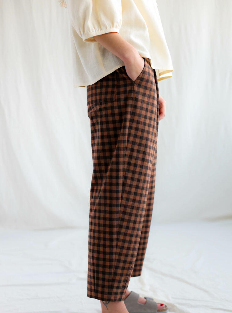 Gingham boxy tapered leg trousers - Image 3