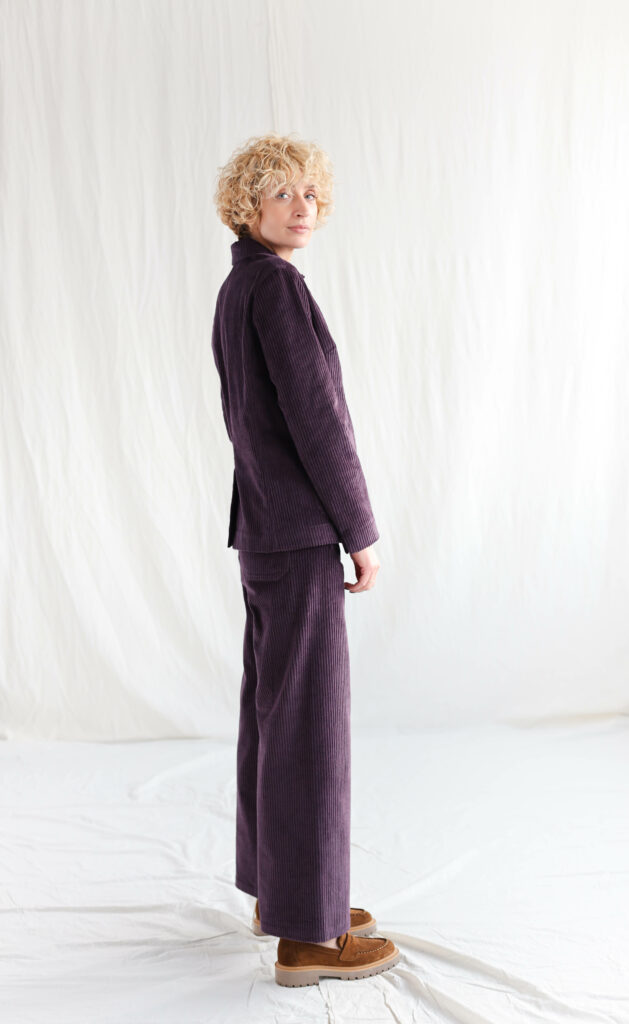 Elegant wide wale light eggplant suit - Image 2