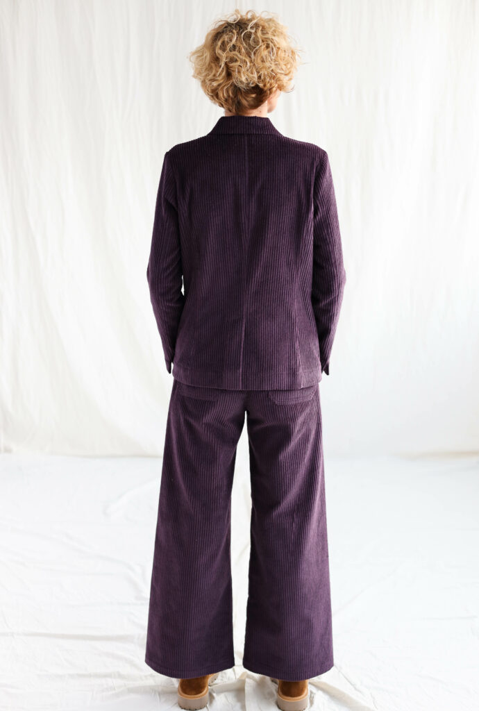 Elegant wide wale light eggplant suit - Image 3