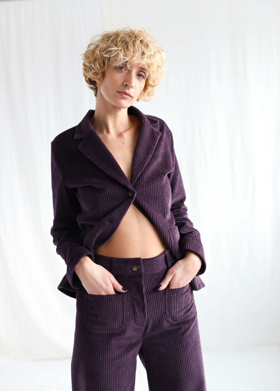 Eggplant wide wale corduroy blazer | Jacket | Eggplant | Sustainable clothing | OffOn clothing