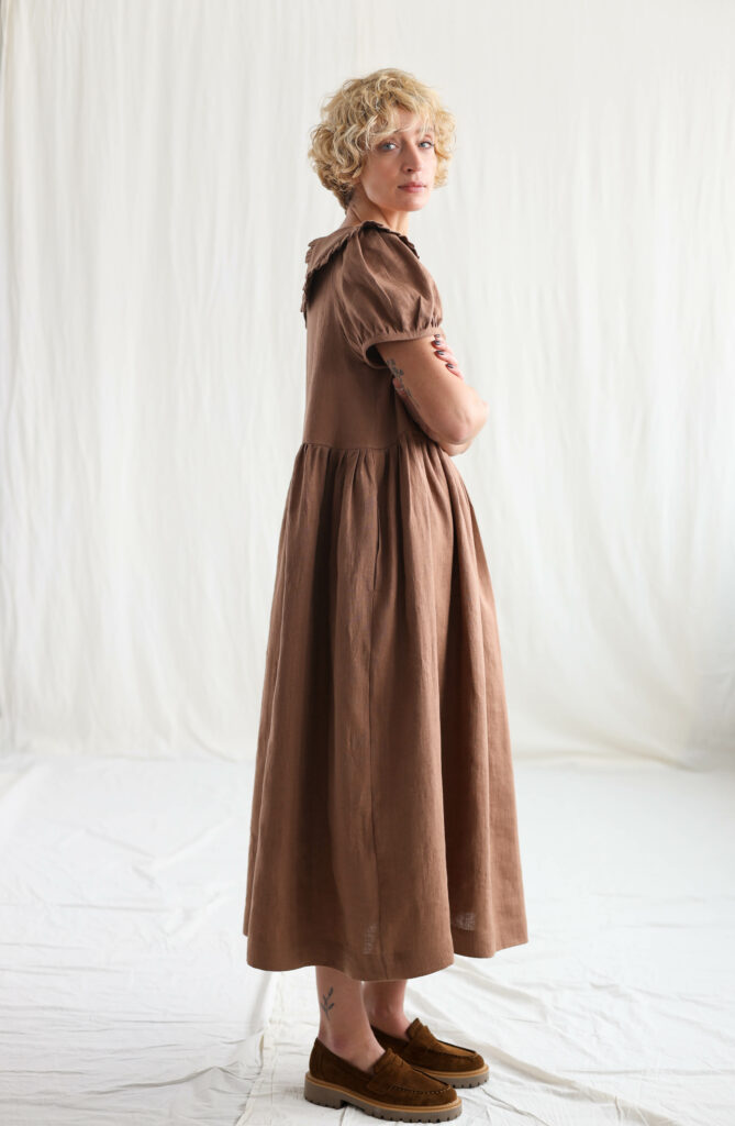 Hazel linen puritan collar dress MARTA - Image 4