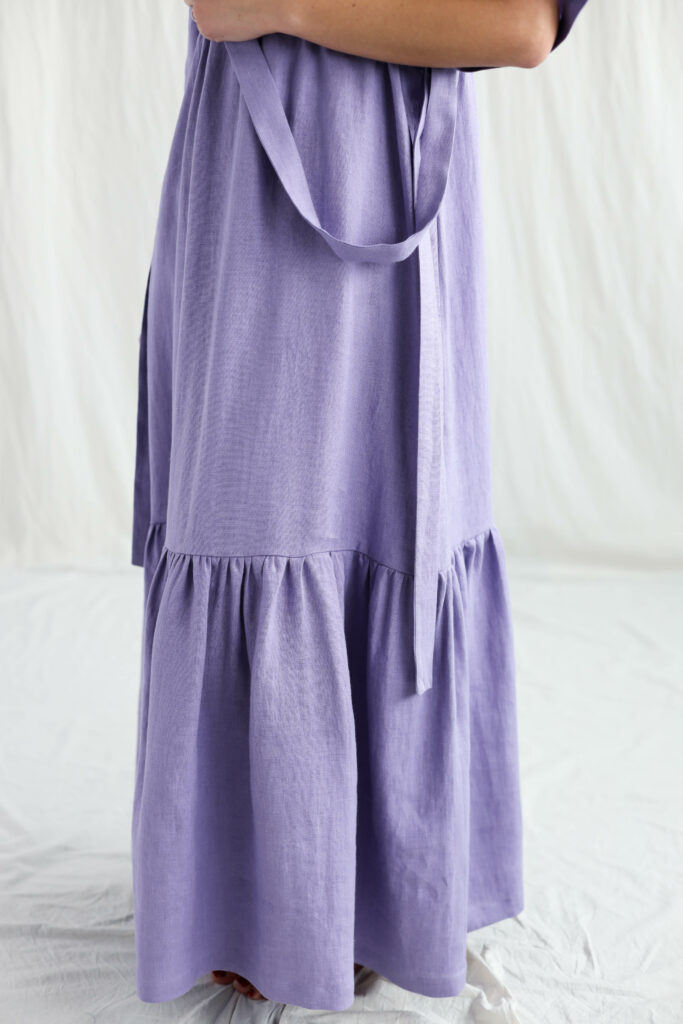Lavender linen maxi dress with adjustable waist ties - Image 5