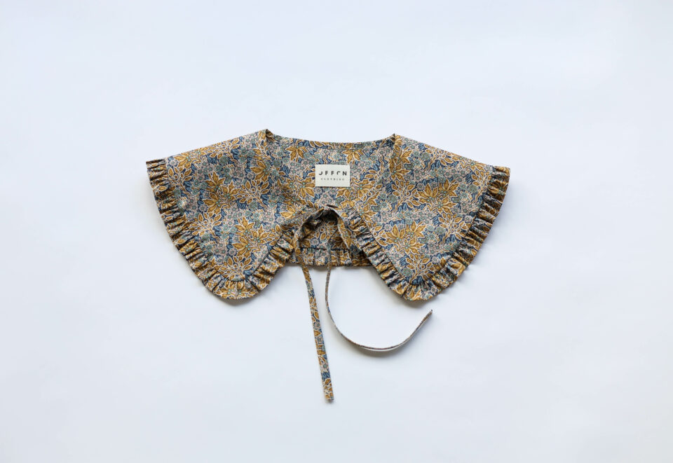 Detached collar made in a floral Tana Lawn cotton