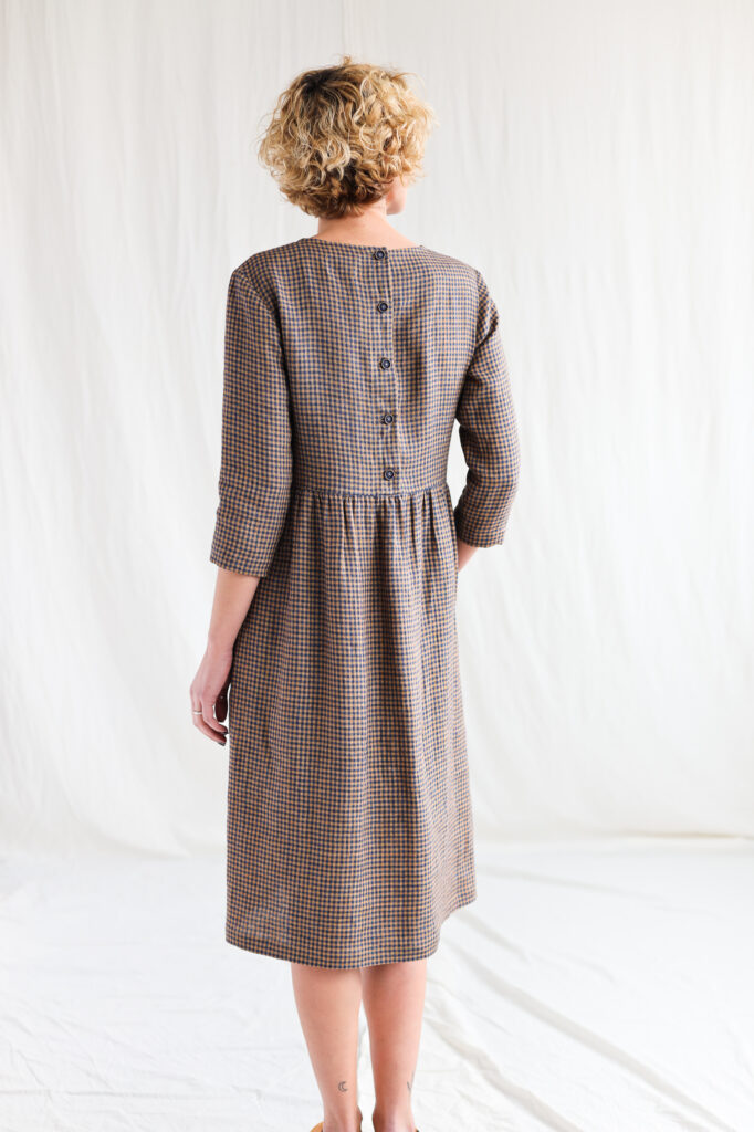 Gingham linen loose fit dress - Image 3