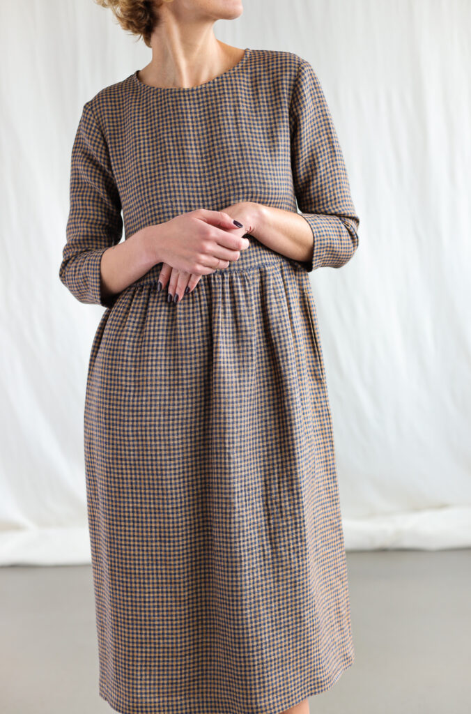 Gingham linen loose fit dress - Image 4