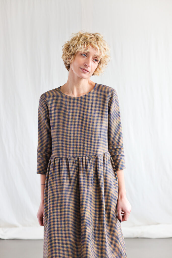 Gingham linen loose fit dress - Image 5