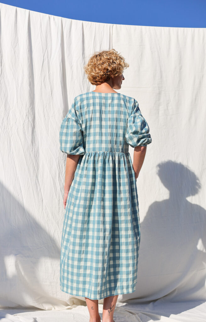 Mint seersucker checks V-neckline dress - Image 2