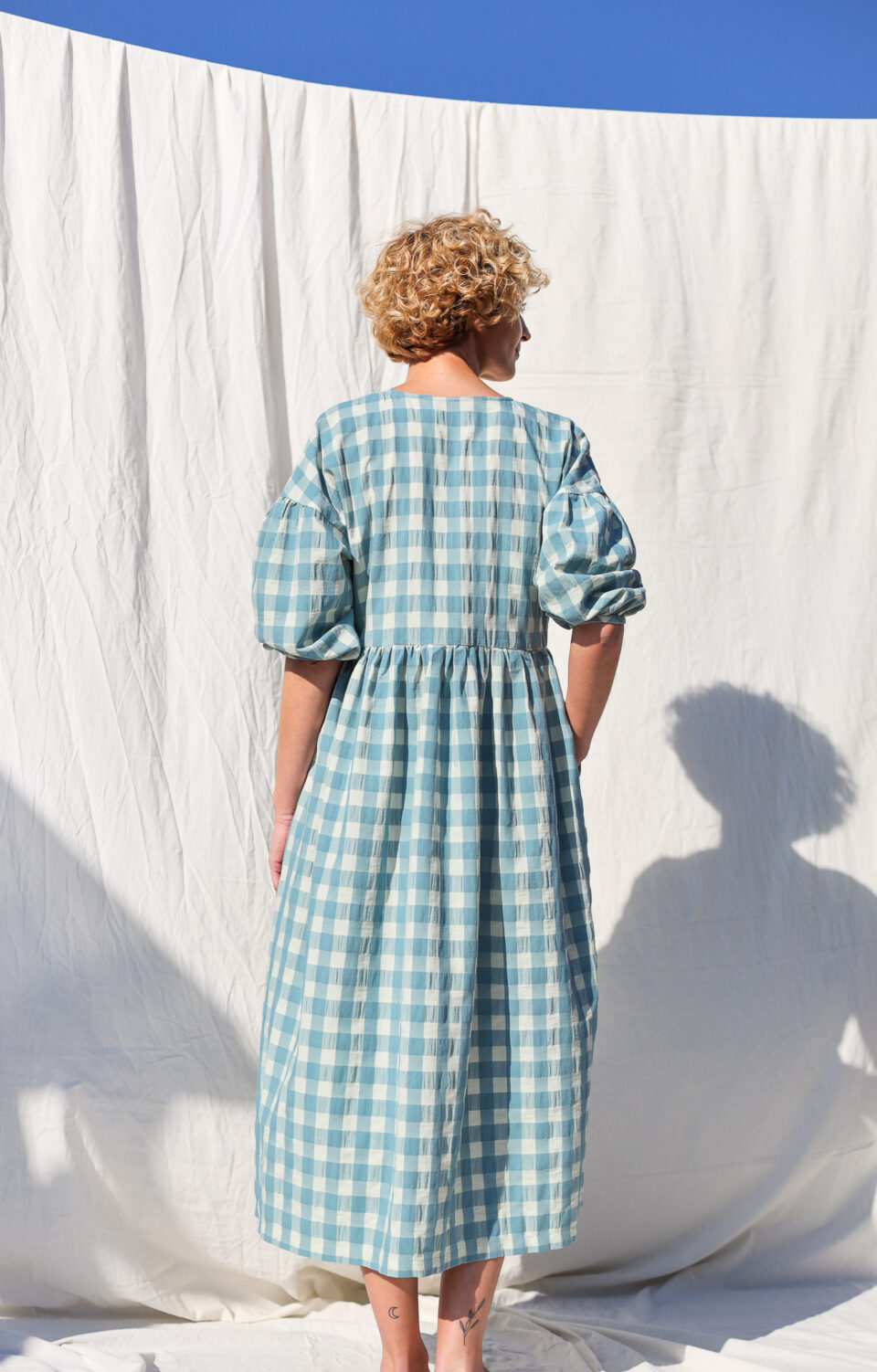 Mint seersucker checks V-neckline dress - Image 2