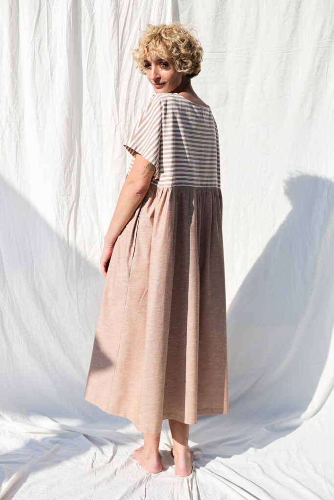 Oversized boxy fit organic cotton dress SILVINA - Image 3