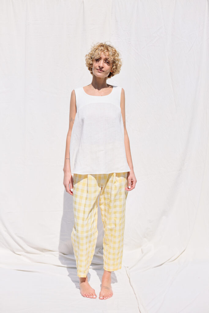 Boxy tapered leg summer trousers | Trousers | Sustainable clothing | OffOn clothing