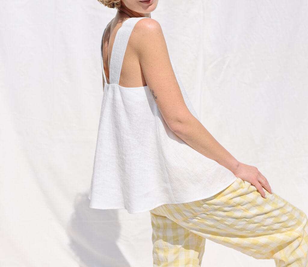 White linen low back blouse INES | Tops | Sustainable clothing | OffOn clothing
