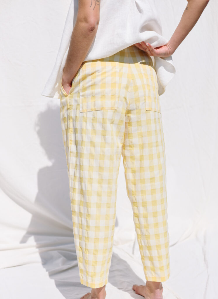 Boxy tapered leg summer trousers - Image 4
