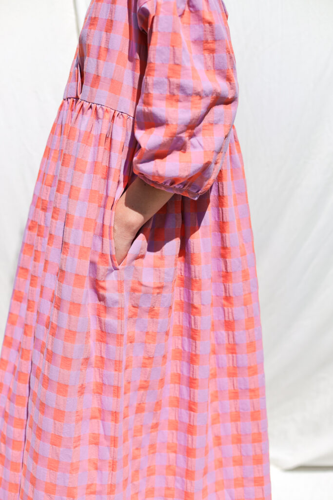Seersucker checks dropped shoulders dress - Image 4