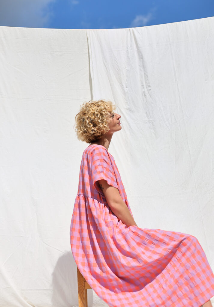 Oversized seersucker checks dress SILVINA - Image 4