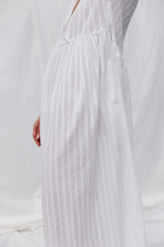 White plumetis cotton sundress - Image 3