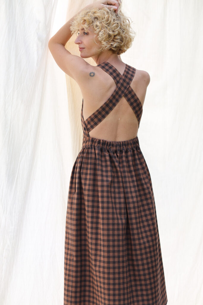 Organic cotton gingham apron dress | Dress | Sustainable clothing | OffOn clothing