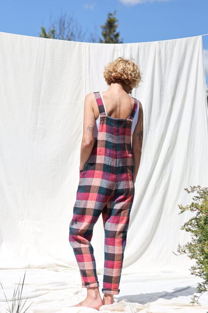 Linen dungaree in multicolored checks - Image 3