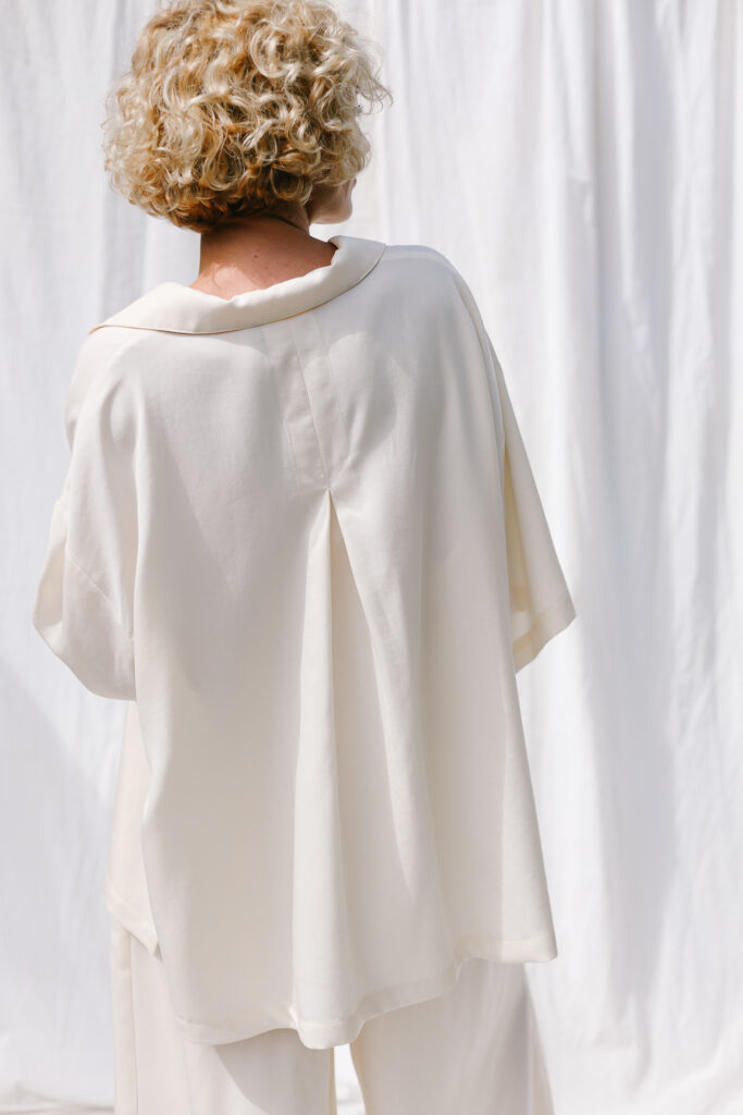 Oversize tencel shirt LYKKE - Image 5