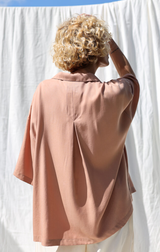 Oversize shirt with revere collar LYKKE - Image 3