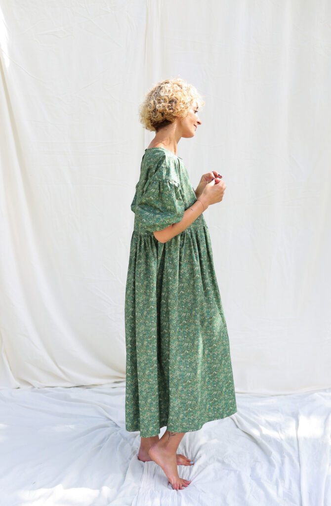 Floral puff sleeves dress THORPE HILL | Dress | Sustainable clothing | OffOn clothing