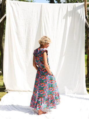 Sleeveless puritan collar dress in floral silky cotton BUTTERFIELD POPPY | Dress | Sustainable clothing | OffOn clothing