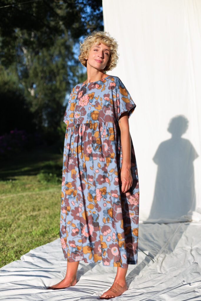 Oversized silky cotton floral print dress SILVINA - Image 1