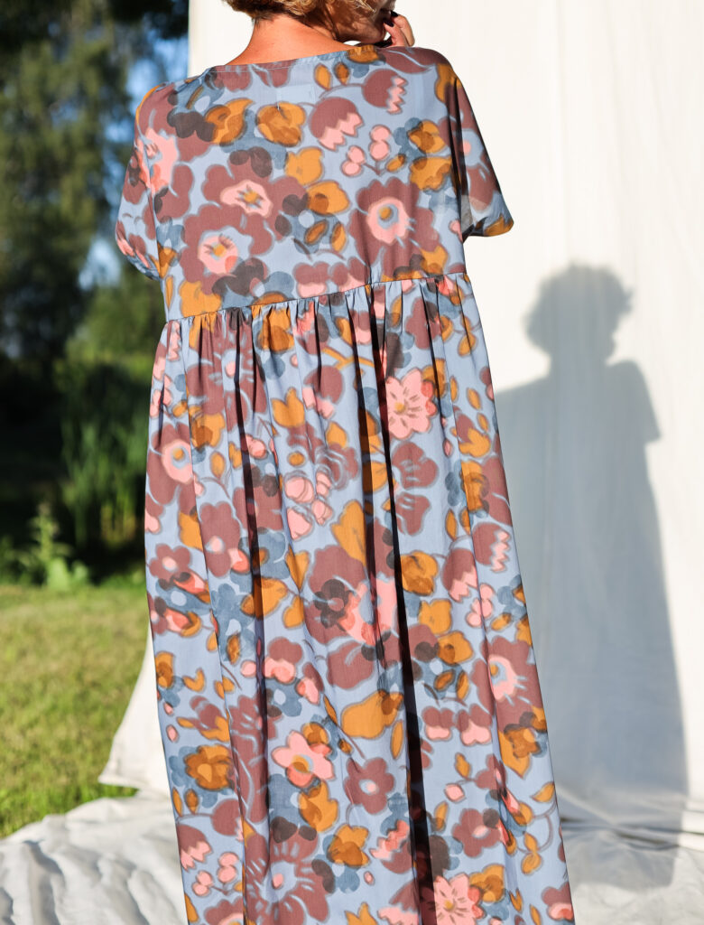Oversized silky cotton floral print dress SILVINA - Image 5
