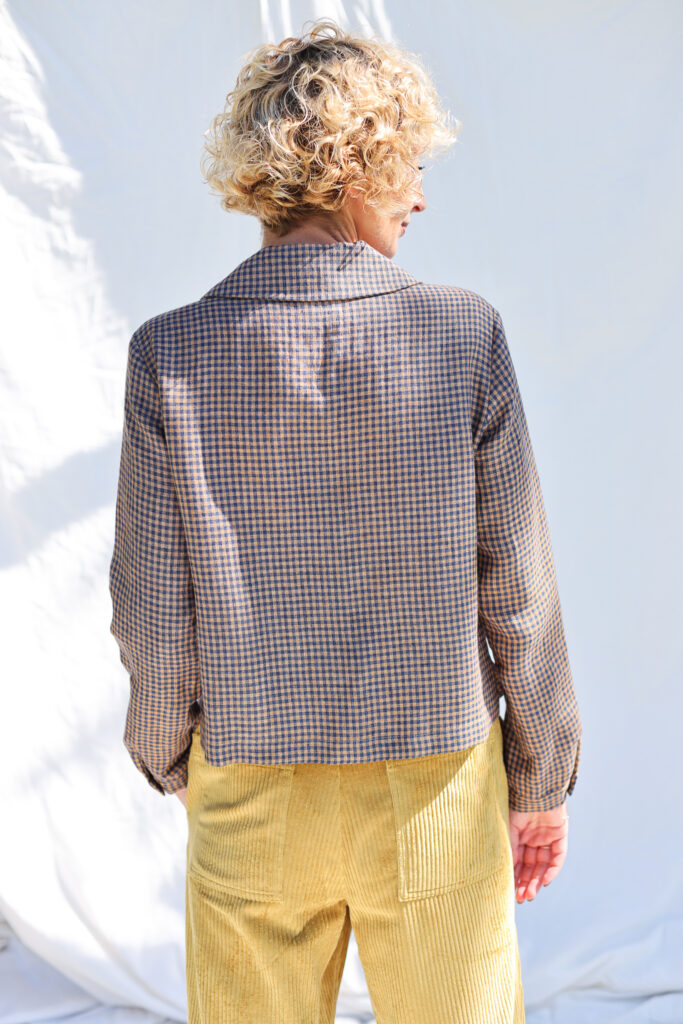 Gingham linen peter pan collar blouse - Image 4