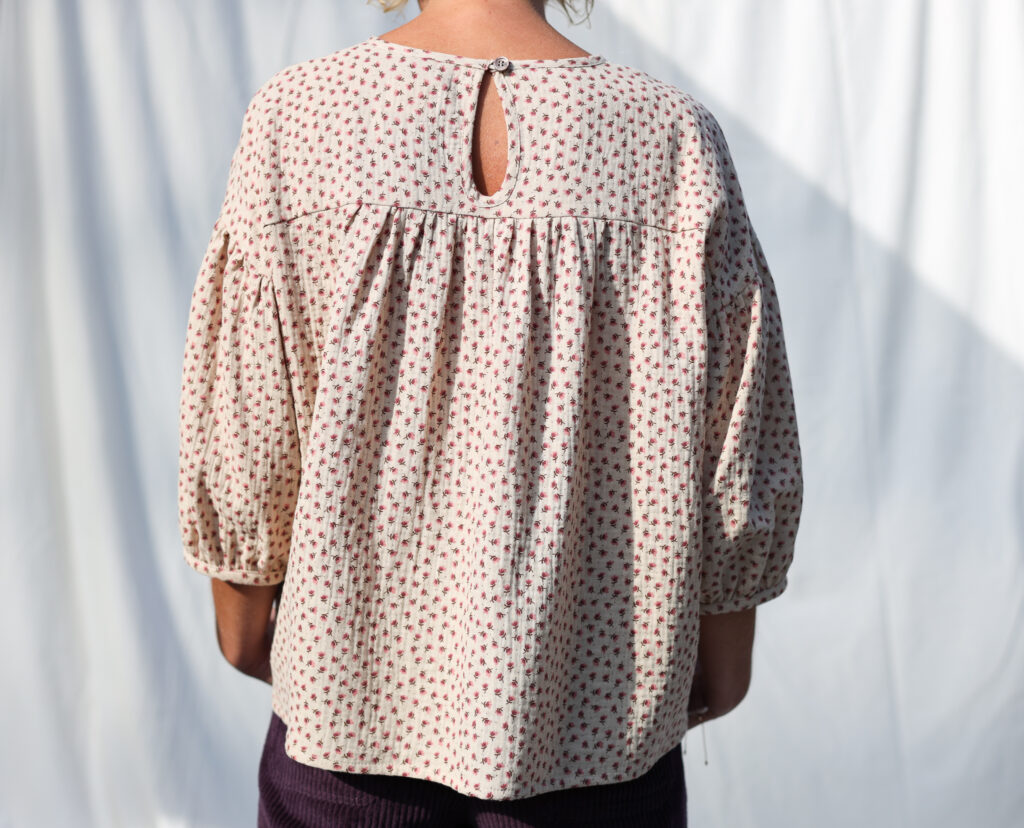 Dropped shoulders blouse in floral double gauze cotton LIA - Image 4