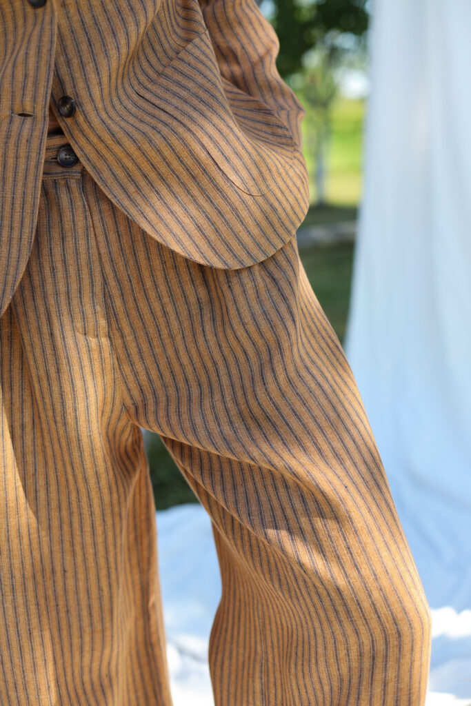 Pleated striped linen palazzo trousers - Image 4